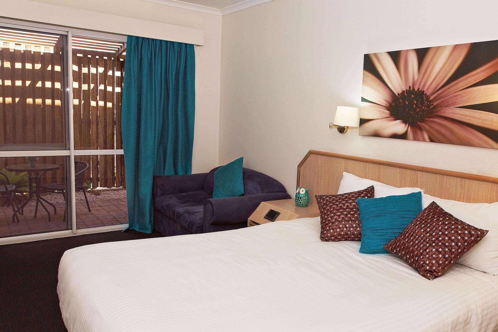 White Lace Motor Inn Mackay Ngoại thất bức ảnh