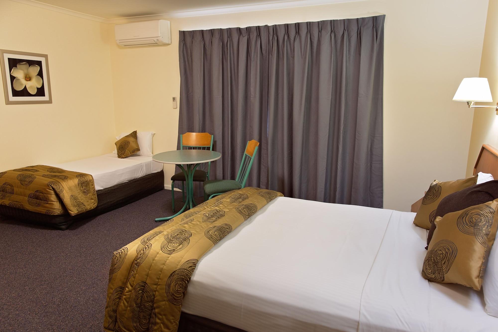 White Lace Motor Inn Mackay Ngoại thất bức ảnh