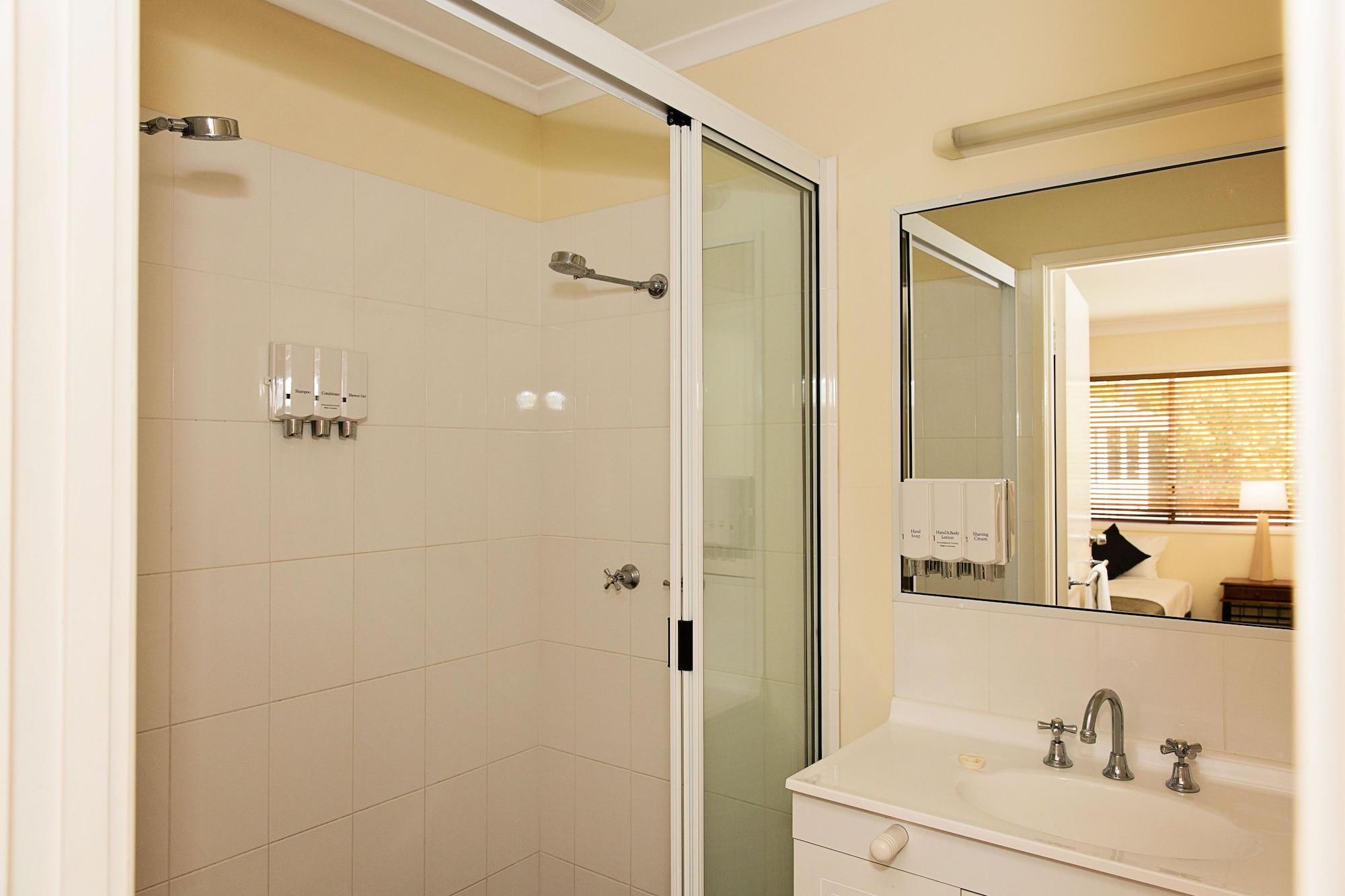 White Lace Motor Inn Mackay Ngoại thất bức ảnh