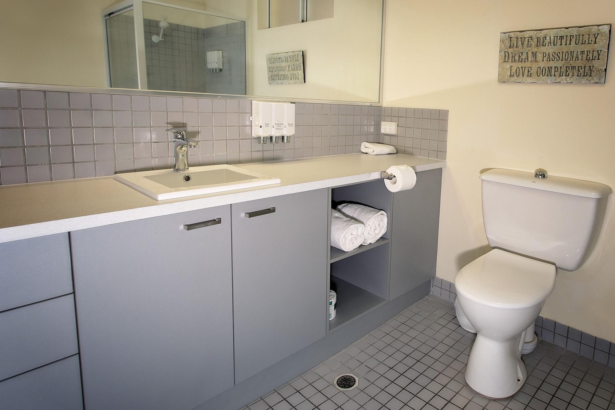 White Lace Motor Inn Mackay Ngoại thất bức ảnh