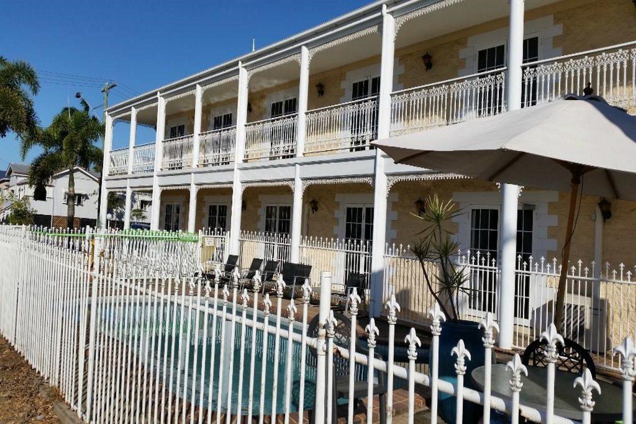 White Lace Motor Inn Mackay Ngoại thất bức ảnh