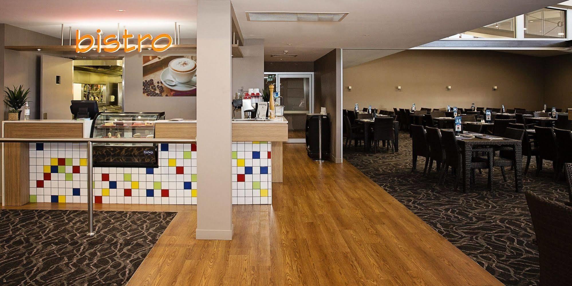 White Lace Motor Inn Mackay Ngoại thất bức ảnh